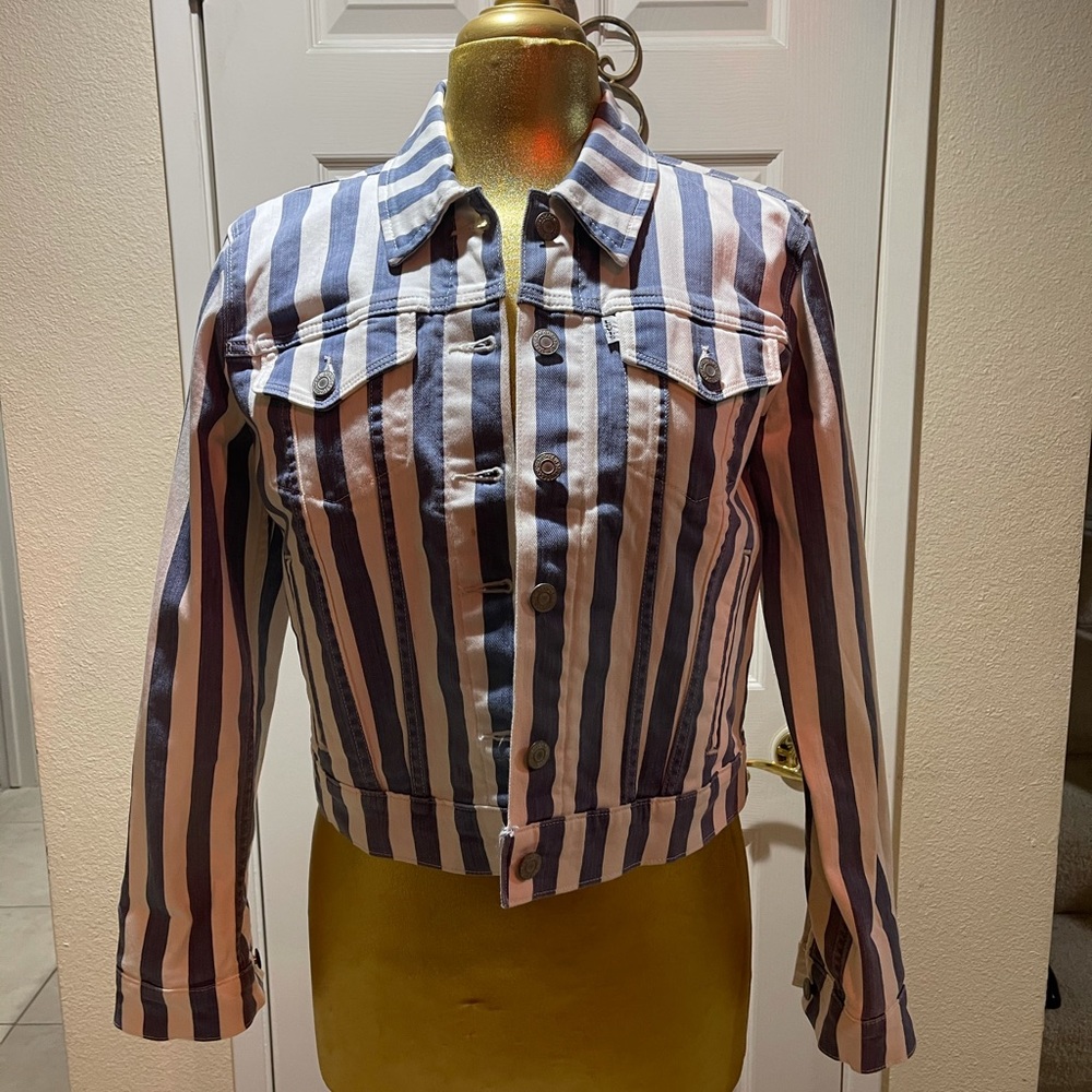 Levi’s denim jacket